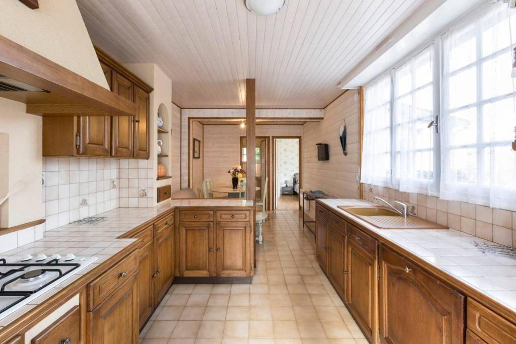 St Malo Maison Avec Jardin Proche Gare Plage Intramuros Chien Admis Parking Gratuit Saint-Malo Exterior foto